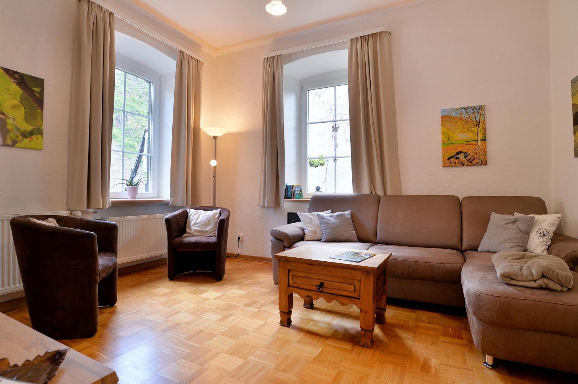 Ferienwohnung Weingut Hommes Ernst Exterior foto